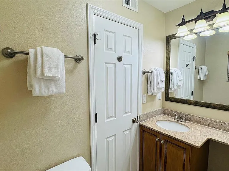 1115 Spaceport Ct — Photo 5