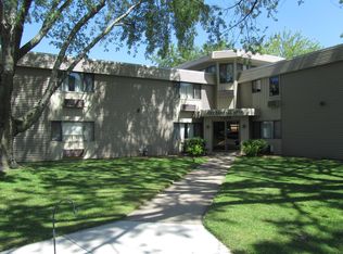 1258 Randall St #2, Winona, MN 55987