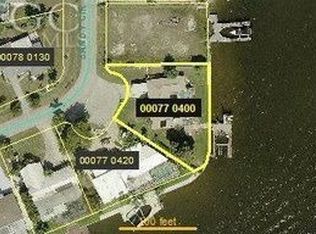 1750 Sandy Cir, Cape Coral, FL 33904