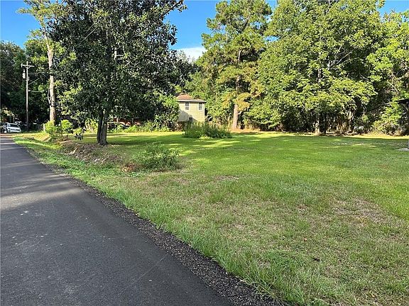 4th image of 62044 N 9th St