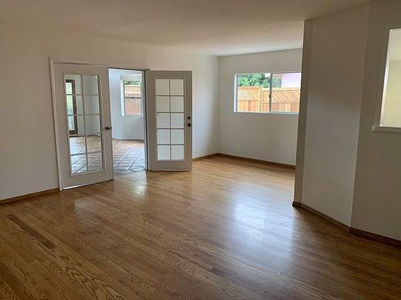 2nd image of 2515 Borton Dr