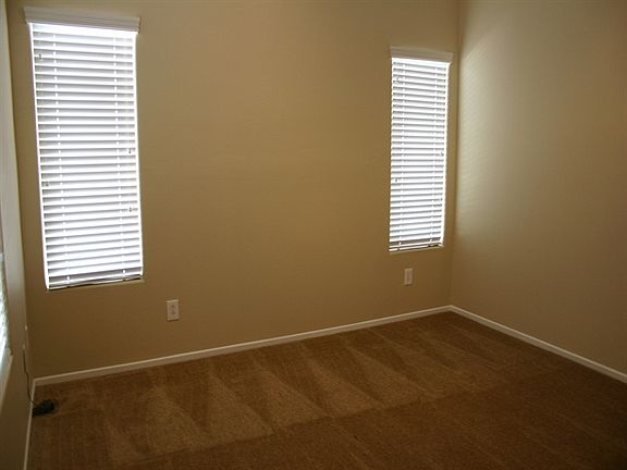 5th image of 4480 Prospect Hill Ct
