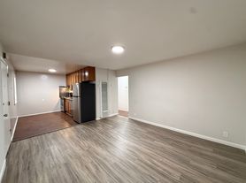 1934 9th Ave, 2 Bedroom