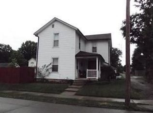 32 Smith St, West Alexandria, OH 45381