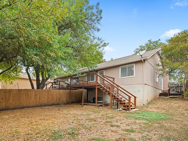 220 Sailmaster St #A — Photo 22