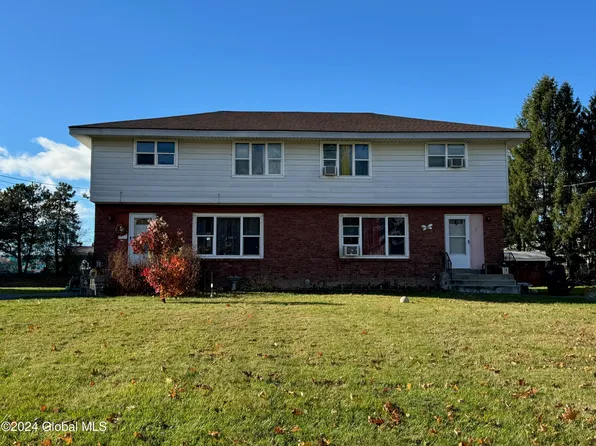 7 Louise Drive, Latham, NY 12110