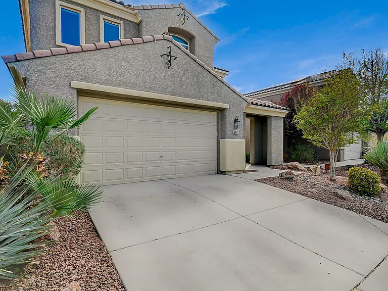 6825 Spessard Holland Ct — Photo 2