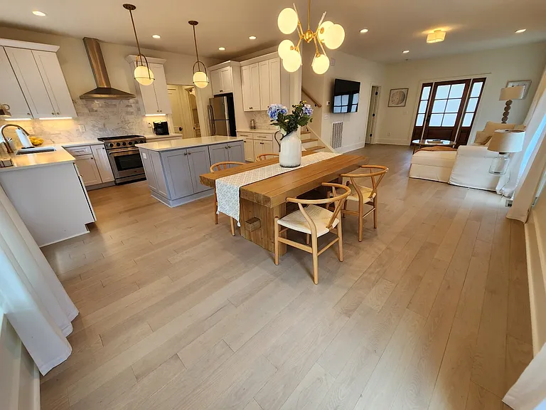1002 Elvira Ave #A — Photo 7