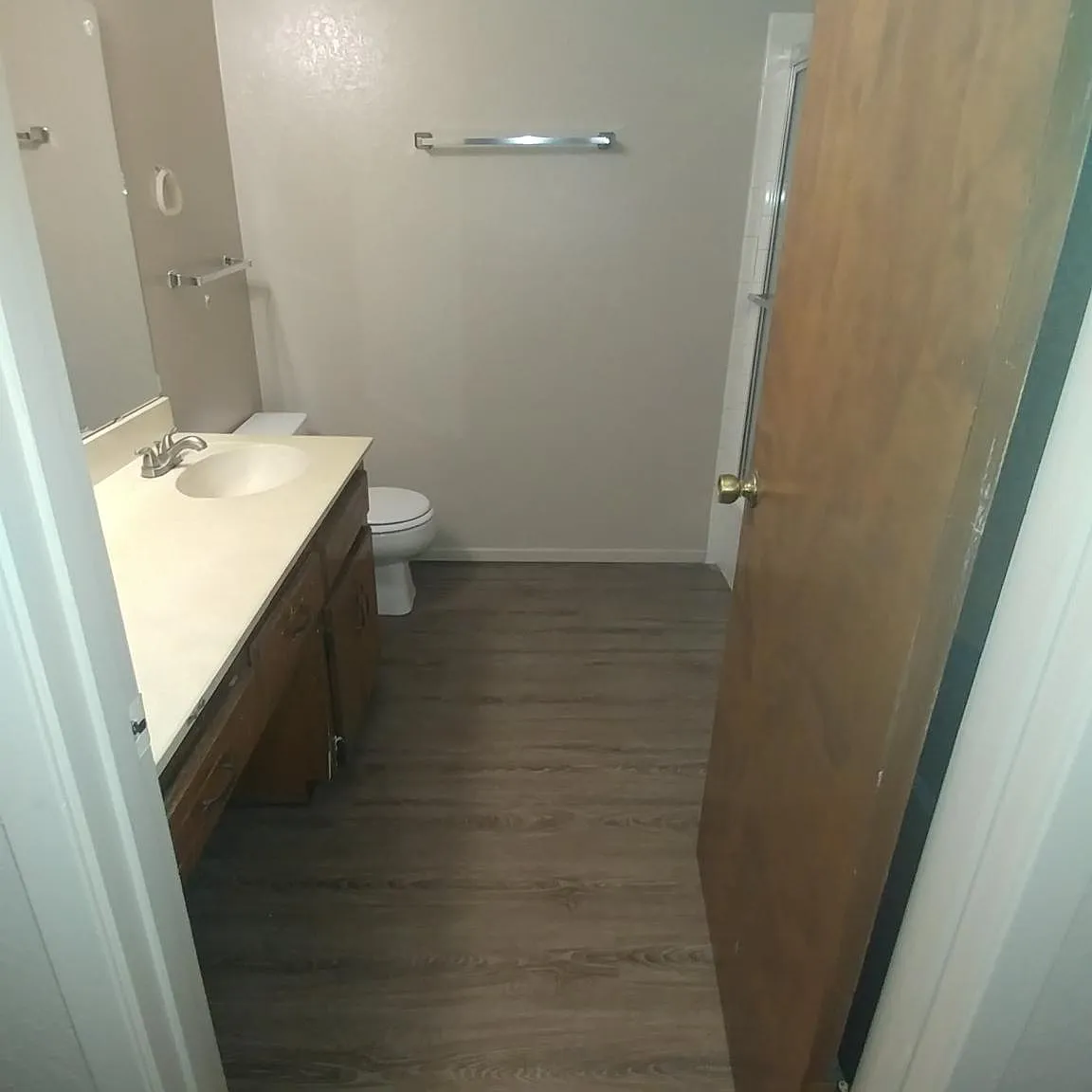 2 bed, 1.5 bath, 900 sqft, $1,000 — Photo 4