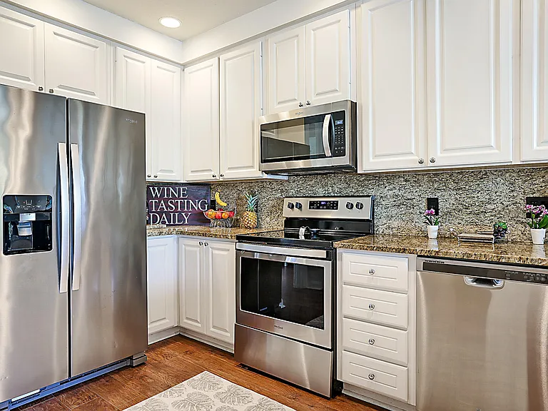 3414 W Mallory Blvd — Photo 4