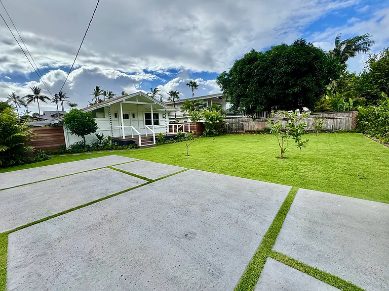 1454 Aalapapa Dr — Photo 3