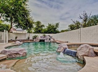 13566 W Hearn Rd, Surprise, AZ 85379