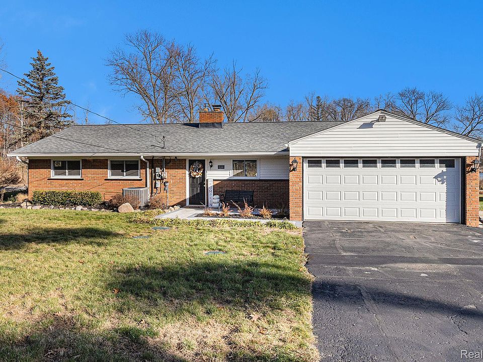 1st image of 6188 Borowy Dr