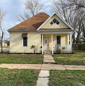 810 E Vincennes St, Linton, IN, 47441