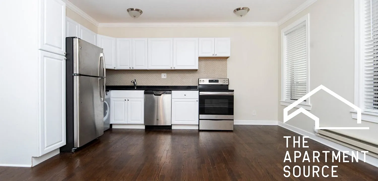 Studio, 450 sqft, $1,645 — Photo 1