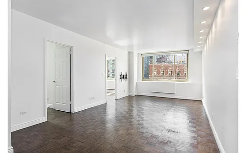 30 W 63rd St #15M Photo 1