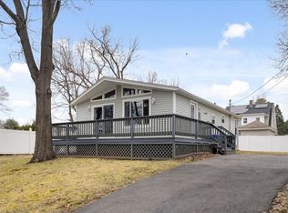 105 Geneva St, Springfield, MA 01151