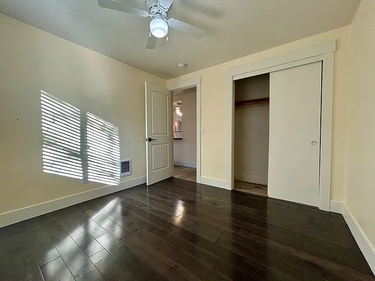 7306 NE 16th Ave — Photo 15