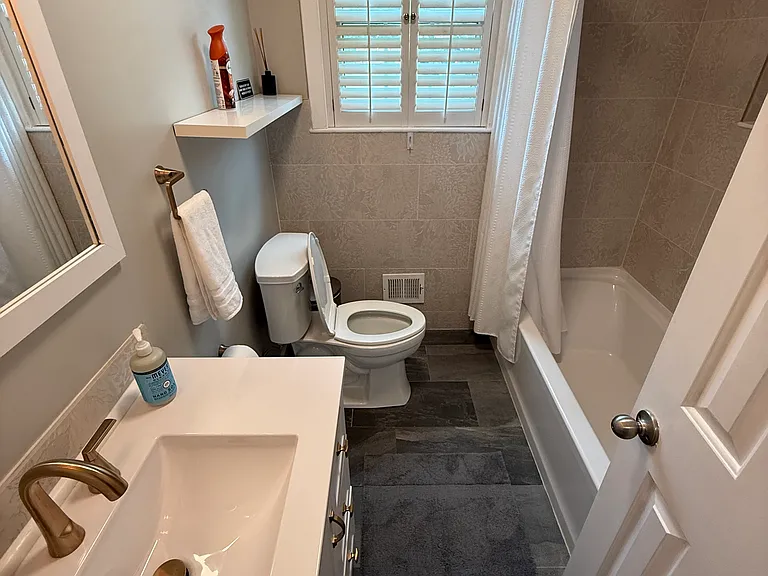 1444 Relyea Ave — Photo 24