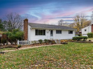 6915 Lesley Ln, Middletown, OH 45042