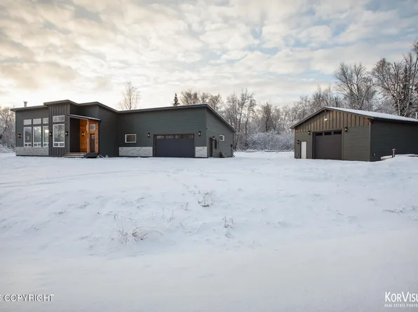 970 S Mary St, Palmer, AK 99645
