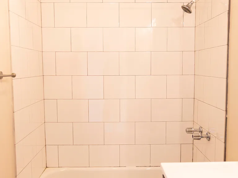 3350 N Sheffield Ave #2 — Photo 12