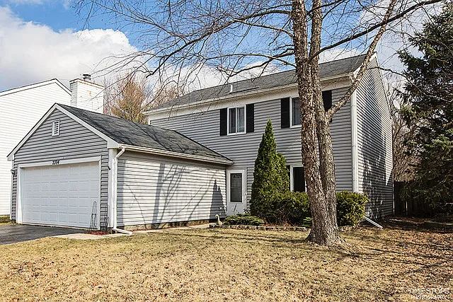 2394 Blue Spruce Ln photo 1