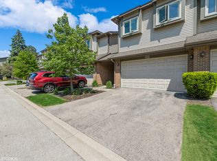 1020 Arbor Ct #1020, Mount Prospect, IL