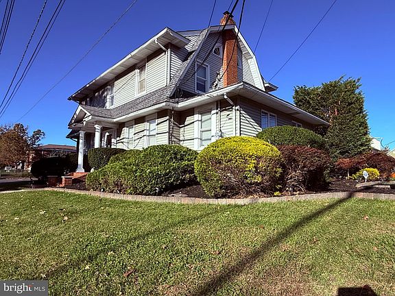 2nd image of 2662 Nottingham Way