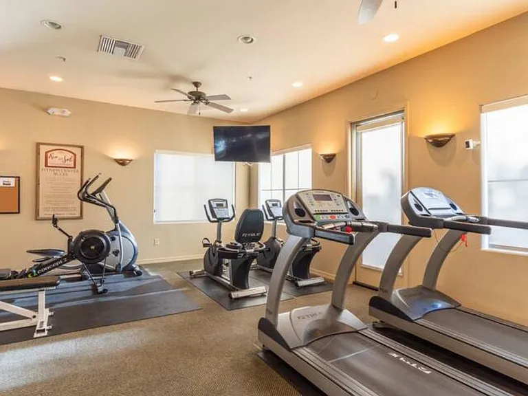 2550 E River Rd #13102 — Photo 13