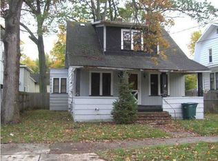 1267 W Dale Ave, Muskegon, MI 49441