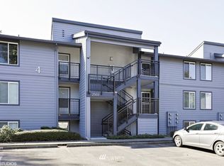 2503 NE 4th St APT 424, Renton, WA 98056