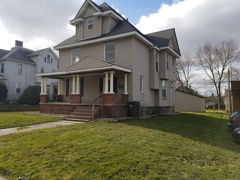 1015 S Arch Ave — Photo 3