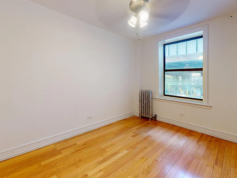 245 W 51st St #203 — Photo 5