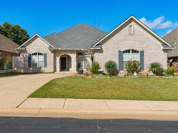 16701 Covington Mnr, Edmond, OK 73012