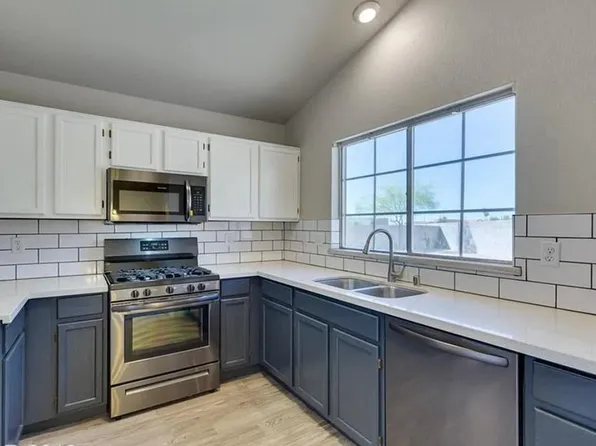 5265 Marauder Ct, Las Vegas, NV 89115
