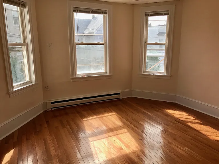 80 Malden St #2 — Photo 4