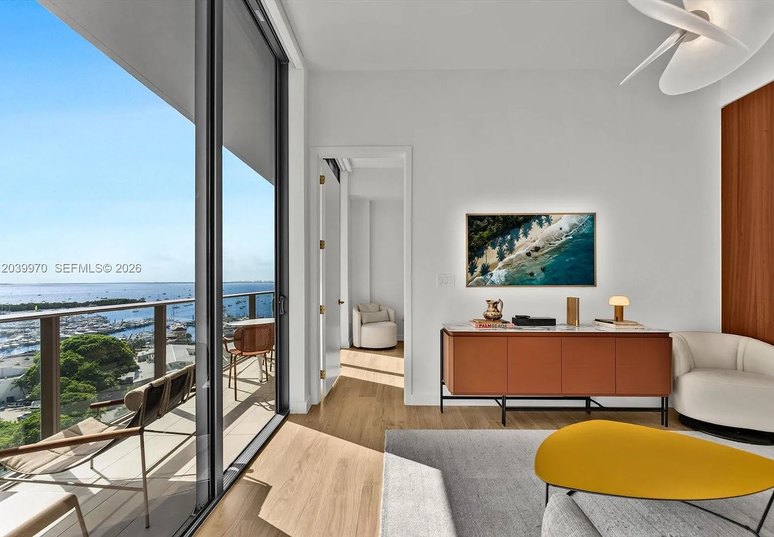 2 bed, 2.5 bath, 886 sqft, $12,000 — Photo 3