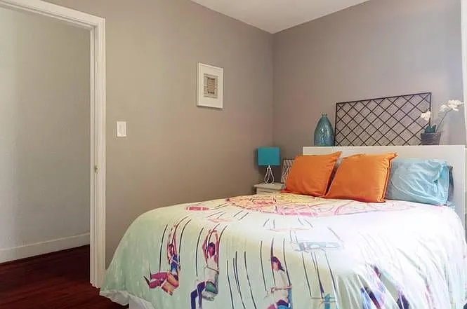 1 bed, 700 sqft, $1,600 — Photo 4