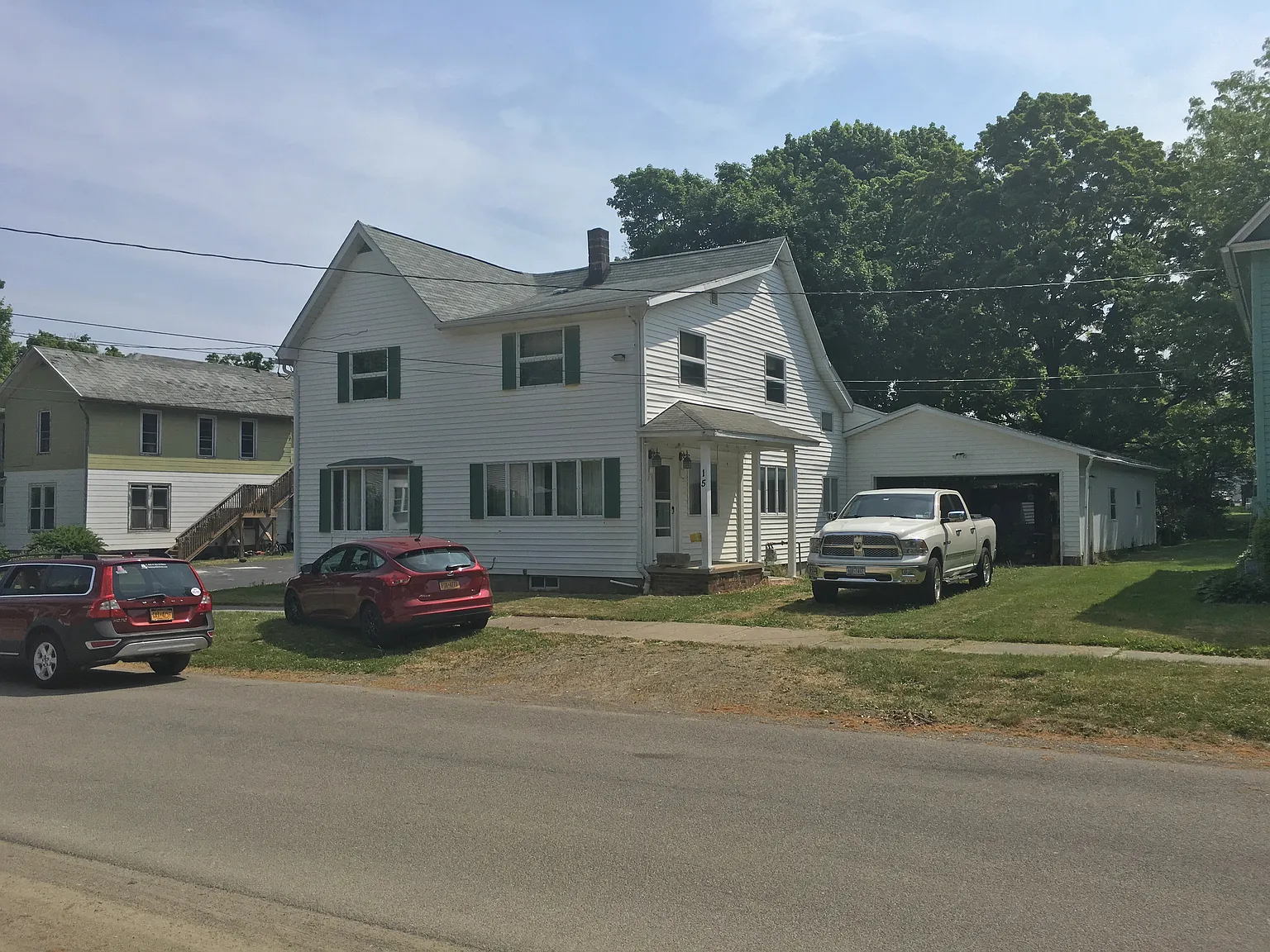 15 Fay St photo 1