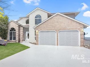 2975 Dove Dr, Clarkston, WA 99403