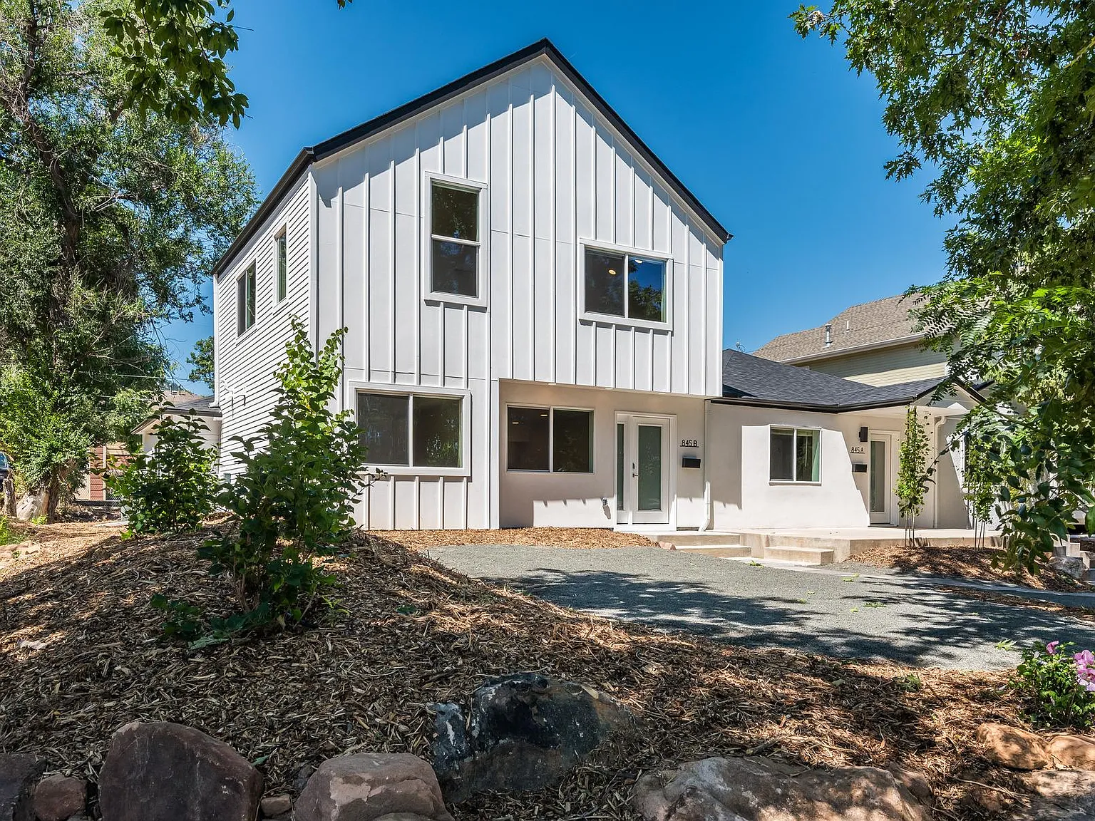 6 bed, 1800 sqft, $11,643 — Photo 3