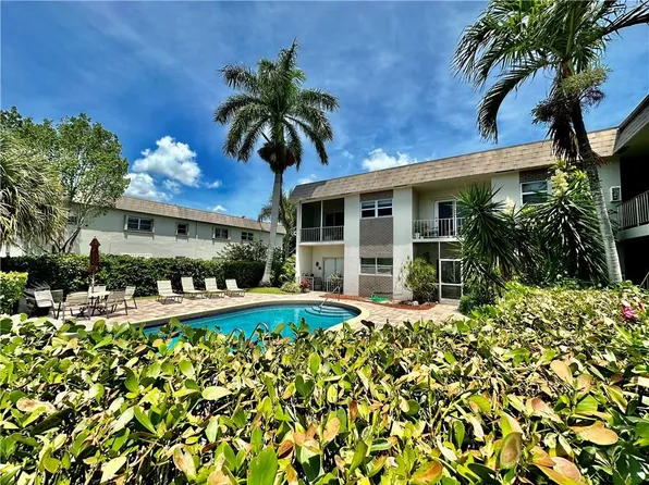 1581 NE 34th Court #211, Oakland Park, FL 33334