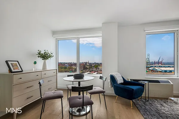 Rented by MNS | media 1