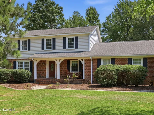 409 Oxford Road, Greenville, NC 27858