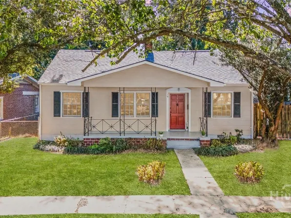 19 Columbus Drive, Savannah, GA 31405