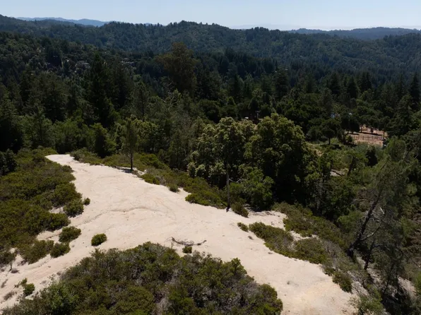 10001 West Dr, Felton, CA 95018