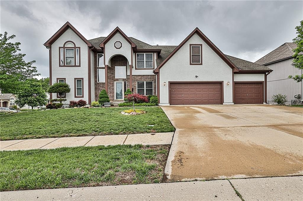 3016 S Granite Ave, Blue Springs, MO 64015 Zillow