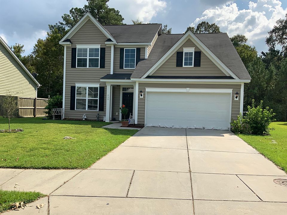 2nd image of 456 Delmont Dr