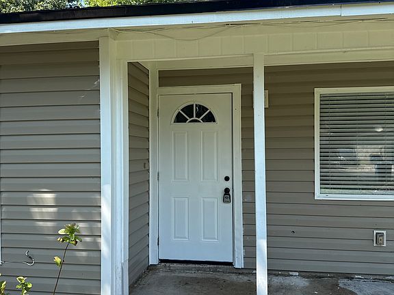 3rd image of 9134 10th Ave
